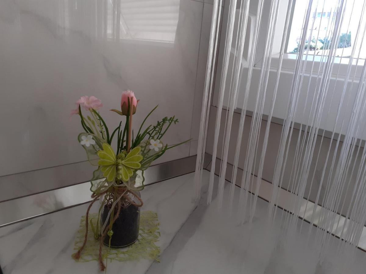 Apartment Siesta Спліт Екстер'єр фото