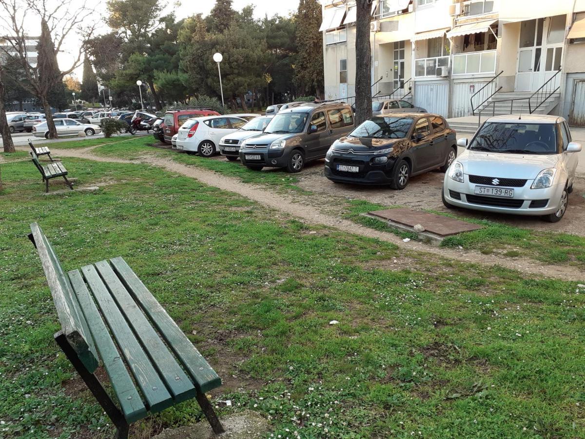 Apartment Siesta Спліт Екстер'єр фото
